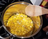 A picture of step 3 of Lemon Jam.