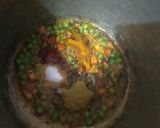 A picture of step 2 of Veg Pulao.