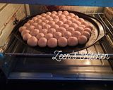A picture of step 6 of Middle Eastern Honeycomb Bread.
