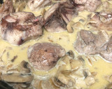 Foto del paso 3 de la receta: 214. Pollo con salsa de champiñones (principal carne)