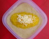Foto langkah ke 3 dari resep MPASI : Oat with Chesee Mango Sauce.