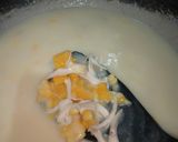 Foto langkah ke 3 dari resep Sup Krim Jagung Jamur.