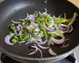 A picture of step 4 of Anda masala.