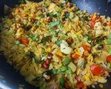 A picture of step 4 of Indori Poha.