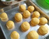 Foto langkah ke 5 dari resep Pumpkin Bomboloni.