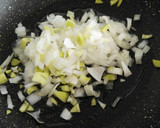 Foto del paso 1 de la receta: Mini galettes de setas y queso feta