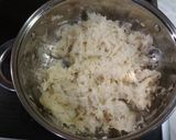 Füstölt oldalas pirított savanyú káposztával és gancával, tejföllel recept fázis 3 fotója