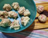 Foto del paso 8 de la receta: Pancitos con salame y semillas