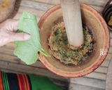 รูปขั้นตอนการทำที่ 2 ของ แอ็บขลำหมา : เมนูที่กำลังสูญหายของชาวยอง