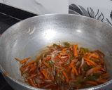 A picture of step 1 of Cheesy garlic chowmin.