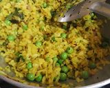 A picture of step 5 of Basanti Poha.