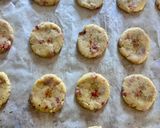 Une image de l'étape 4 de Cookies salés pour l'apéro parmesan jambon.