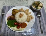 A picture of step 5 of Ayam Goreng Lengkuas.
