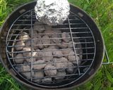 A picture of step 5 of Barbequed Cheesy Onion.
