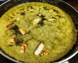 A picture of step 6 of Paneer Afghani.