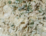 மேத்தி தேப்லா (வெந்தய கீரை தேப்லா) ரெசிபி ஸ்டேப் 2 புகைப்படம்