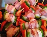 Foto del paso 3 de la receta: Brochetas de pollo