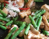 Foto langkah ke 2 dari resep Ca Toge Tahu dan Kacang Panjang Pedas.