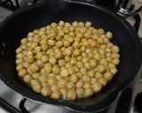 Foto del passaggio 2 della ricetta Ditaloni con ceci e verza