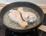 Foto del paso 1 de la receta: Muslitos de pollo al Jerez (y poco más)