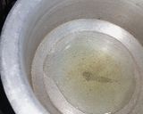 A picture of step 1 of Daighi palak.