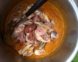 รูปขั้นตอนการทำที่ 7 ของ แกงไก่บ้านลูกตำลึง