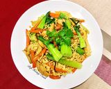 Hình bước làm 3 của món Mì Gói Xào Chay