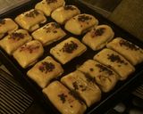 Foto langkah ke 9 dari resep Roti Bolen Pisang Coklat Sederhana.
