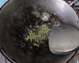 Foto langkah ke 3 dari resep Cah Sawi Daging Saus Tiram.
