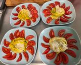 Une image de l'étape 6 de Poireaux vinaigrette aux tomates et olives.