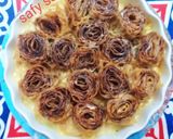 A picture of step 8 of Phyllo Cinnamon Rolls with Caramel Cream.