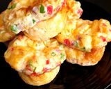 A picture of step 5 of Egg Muffins.