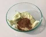 A picture of step 3 of Yogurt Avocado Marble Cake.