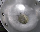 A picture of step 4 of Indian Style Pasta.