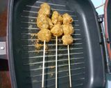Foto langkah ke 4 dari resep Sate bakso #BikinRamadanBerkesan.