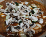 Foto langkah ke 4 dari resep Doenjang Jjigae.