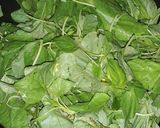 Foto langkah ke 2 dari resep Sayur Bayam Jagung Bening.
