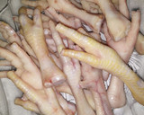 Foto langkah ke 5 dari resep 65. Tips Mengupas Kulit Ceker Ayam.