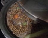 Foto del paso 5 de la receta: Lentejas con carne en salmuera