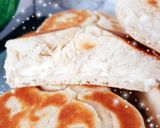 Une image de l'étape 6 de Cheese naans au fromage.