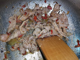 สุกี้หมูแห้ง