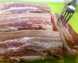 有心食譜：客家小炒-鹽豬五花的食譜步驟1照片