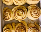 Hình bước làm 3 của món Bánh mì quế cuộn (cinnamon roll)