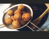 Foto langkah ke 11 dari resep Bakso Goreng Kopong.