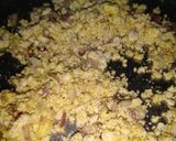 A picture of step 3 of Paneer and onion ka Parantha.