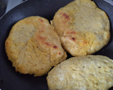 Foto del paso 4 de la receta: Arepa🥙rellena de calabacines y berenjena🍆con queso crema🧀