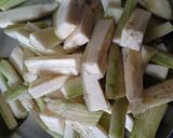 A picture of step 1 of Nendran Banana chips.