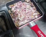 A picture of step 1 of Shakshuka.