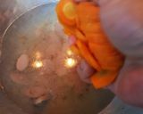 Foto langkah ke 3 dari resep Sop Sosis Bakso Rambutan.