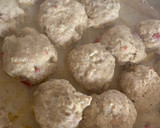 Foto del paso 4 de la receta: Albóndigas de pollo y tofu, incluido salsa de setas con avena🧆